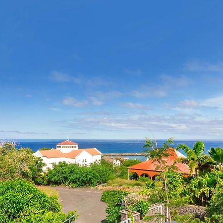 Cuty - Bel Et Spacieux Apt Avec Magnifique Vue Mer Et Piscine Saint Gilles Les Bains Exterior photo